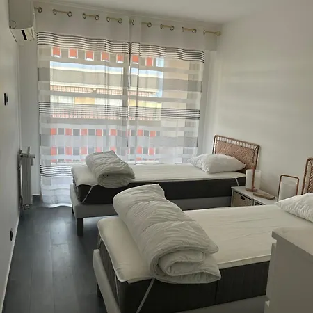 L'estivaliere - Golfe Juan - Confortable T3 Vue - Climatise Et Garage Ferme Апартаменты *